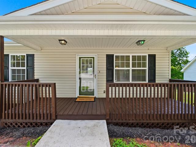 House for sale in Granite Falls, North Carolina