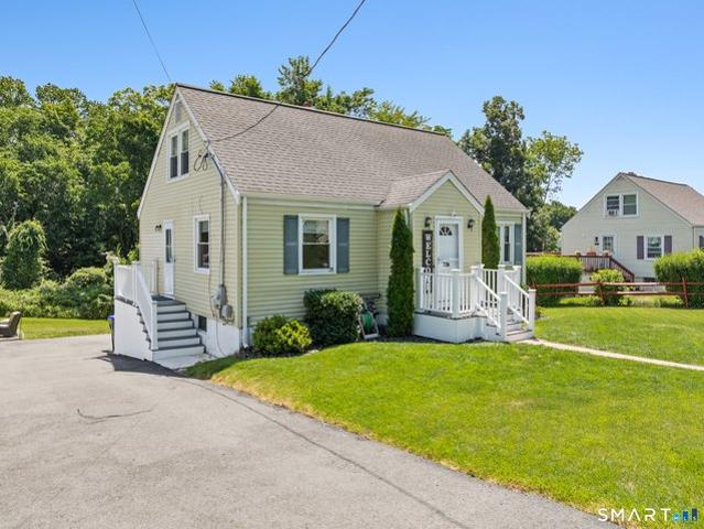 House for sale in Trumbull, Connecticut