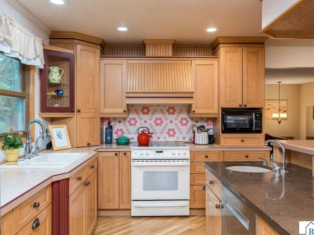 House for sale in New Ulm, Brown County