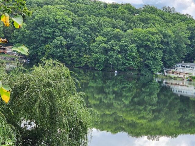 House for sale in Wantage, Sussex County