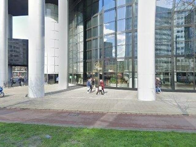 Bedrijfspand te huur in Centrum, Rotterdam
