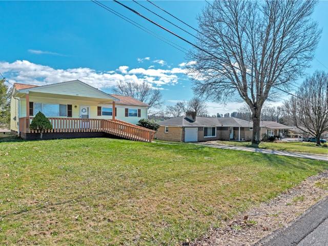 House for sale in Claridge, Pennsylvania