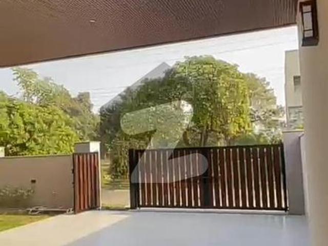 House for sale in Faisalabad, Islamabad Capital Territory