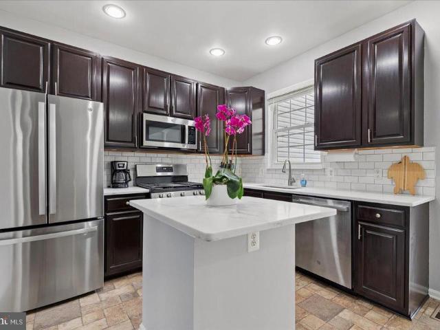 Condo for sale in Davidsonville, Maryland