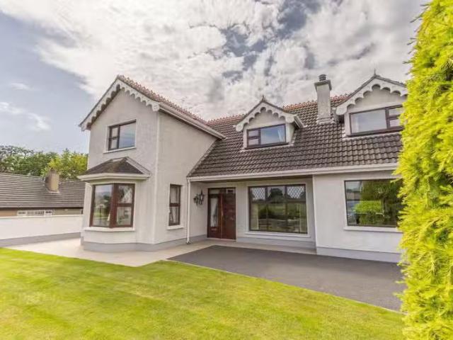 House for sale in Burren