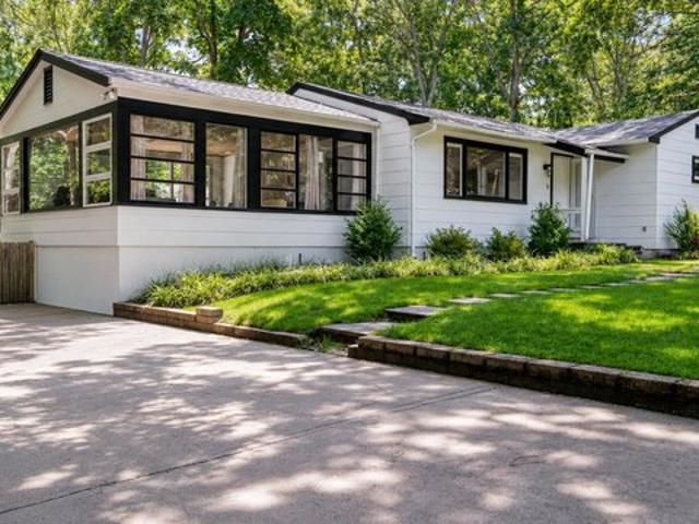 House for sale in Wainscott, New York
