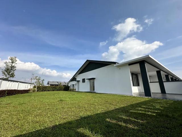 Terraced House for sale in Sendayan Village, Negeri Sembilan