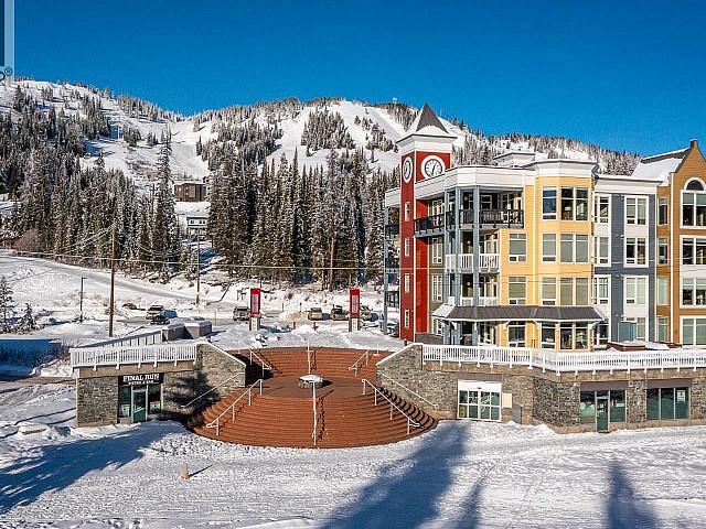 Condo for sale in British Columbia