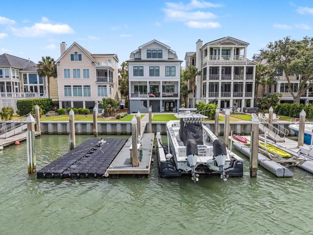 House for sale in Isle Of Palms, South Carolina