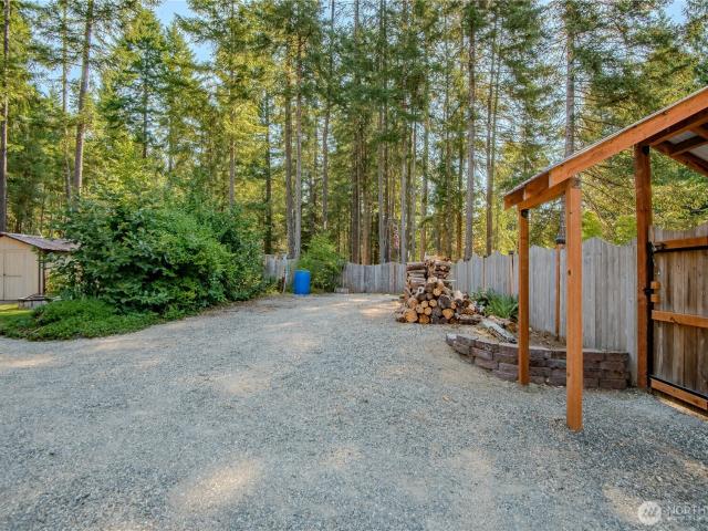 Land for sale in Hoodsport, Washington