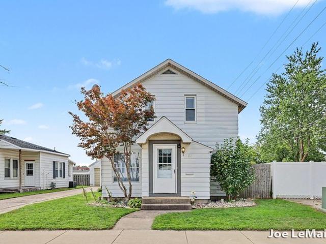 House for sale in Zeeland, Michigan