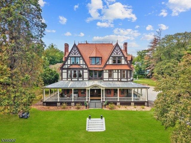 House for sale in Montclair, New Jersey