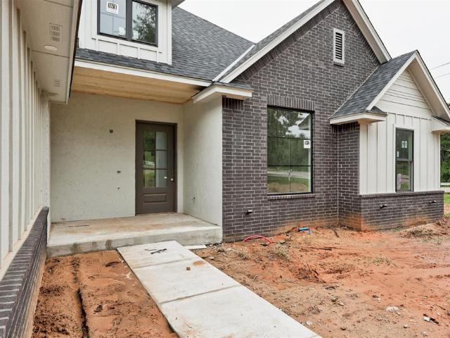 House for sale in Harrah, Oklahoma