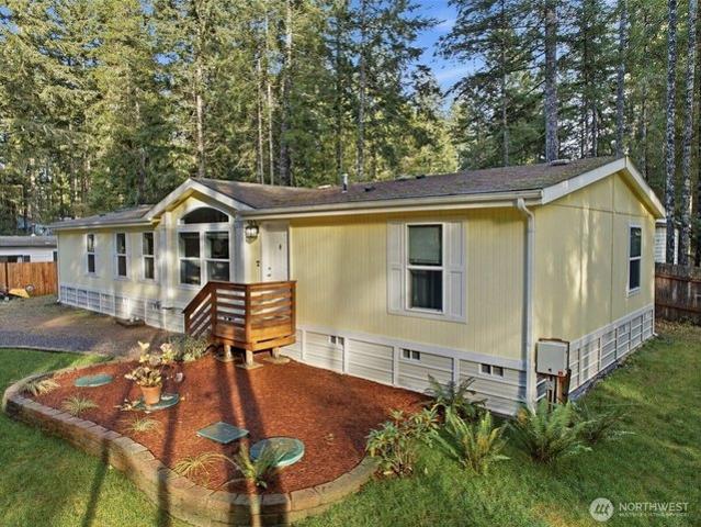 House for sale in Tahuya, Washington