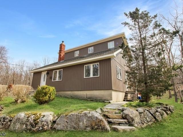 House for sale in Lake Hopatcong, New Jersey