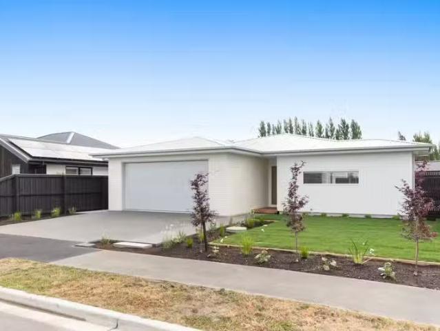 House for sale in Casebrook, Canterbury