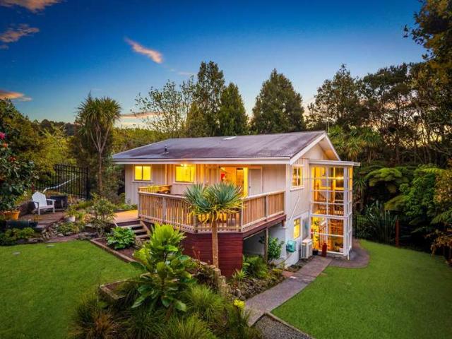 House for sale in Henderson Valley, Waitākere Ranges