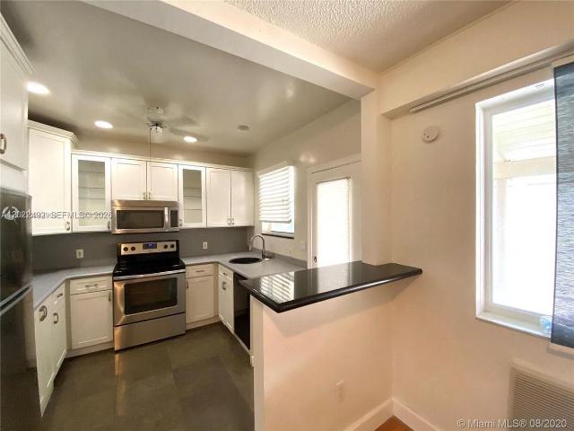 Property for rent in Bal Harbour, Florida