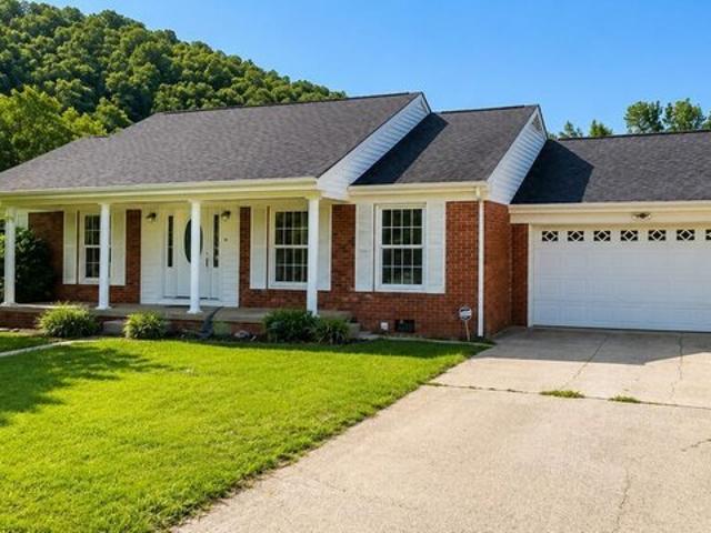 House for sale in Ivel, Kentucky