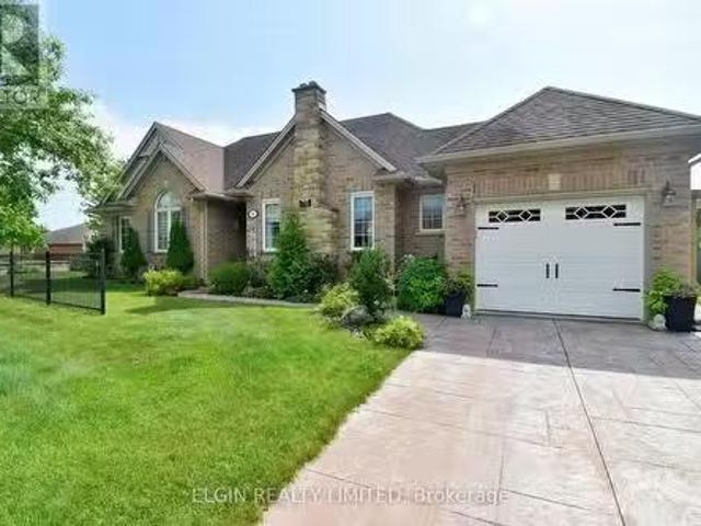 House for sale in St. Thomas, Ontario