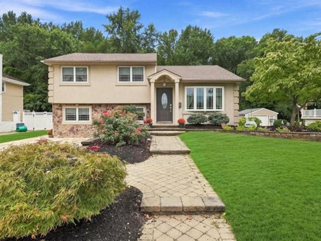 House for sale in Thorofare, New Jersey