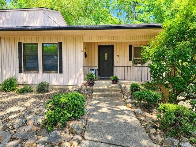 Townhouse for sale in Ark