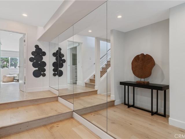 Condo for sale in Canoga Park, California