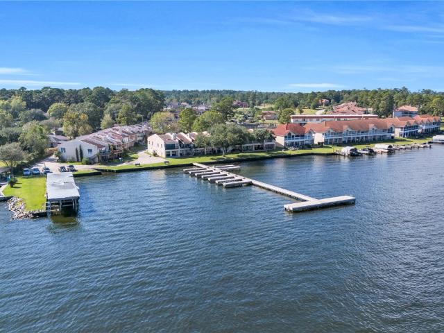 Townhouse for sale in Conroe, Texas