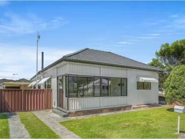 House for rent in The Entrance, New South Wales