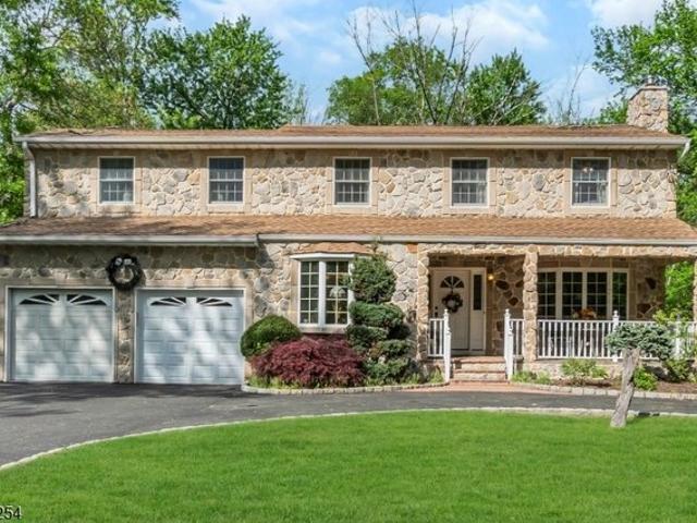 House for sale in Berkeley Heights, New Jersey