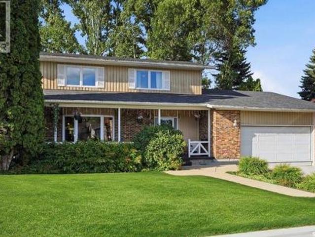 House for sale in Saskatoon, Saskatchewan