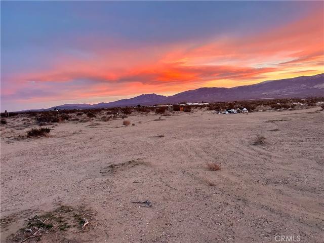 Land for sale in Lucerne Valley, California