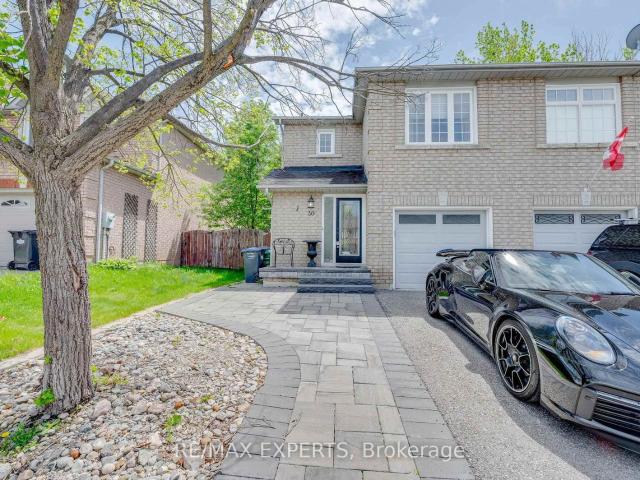 Townhouse for sale in Woburn, Ontario