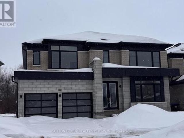 House for sale in Wasaga Beach, Ontario