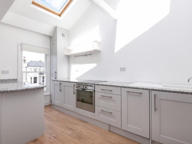 Apartment for rent in Tulse Hill, Greater London