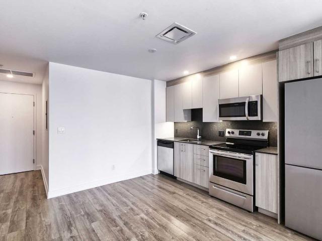 Apartment for rent in St. Leonard's, Quebec