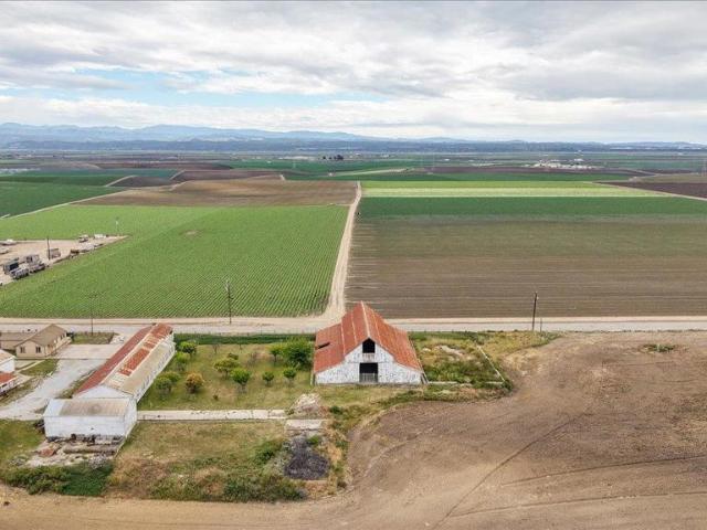 Commercial for sale in Salinas, California