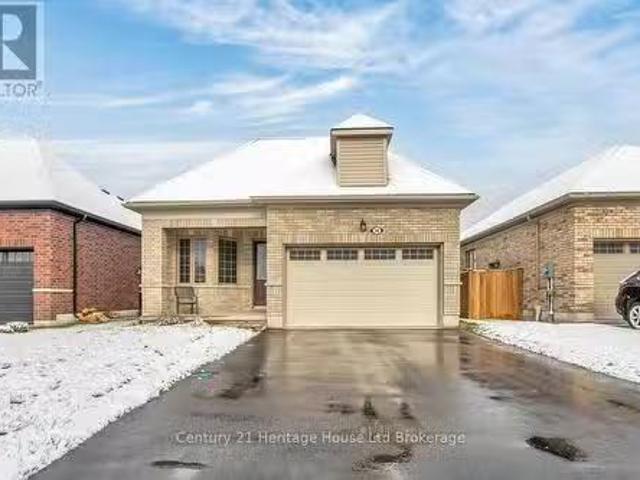 House for sale in Tillsonburg, Ontario