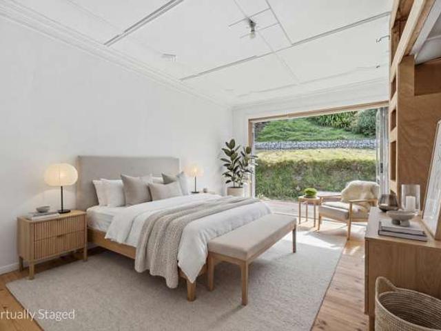 House for sale in Otakou