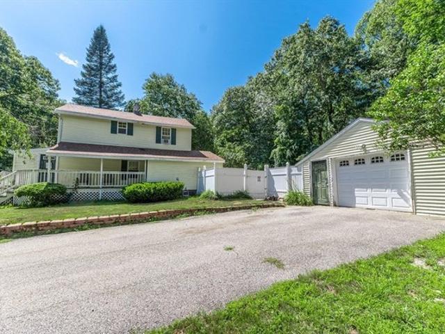 House for sale in Leicester, Massachusetts