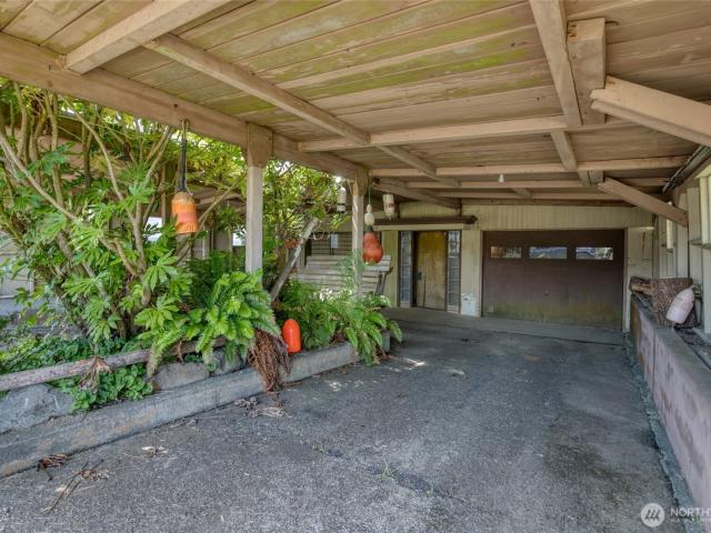 House for sale in Moclips, Washington