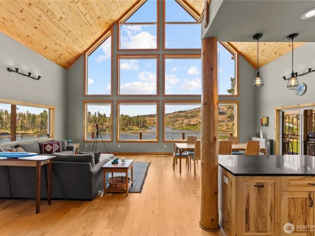 House for sale in Riverside, Washington