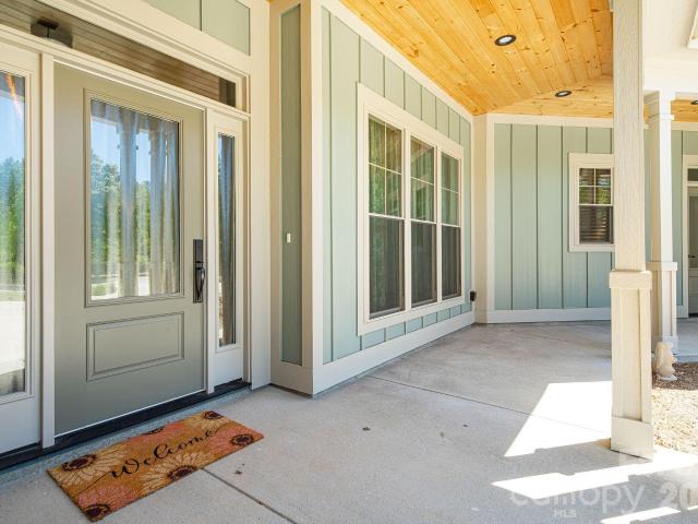 House for sale in East Flat Rock, North Carolina