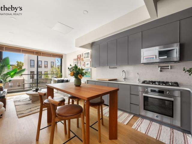 Condo for sale in Williamsburg, New York