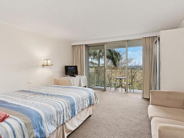 Apartment for rent in Lower North Shore, Sydney