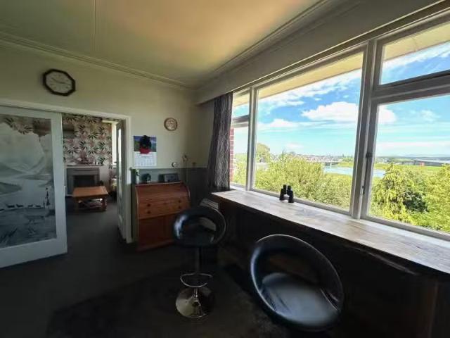 House for sale in Otakou