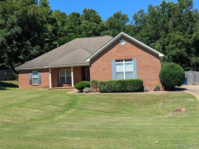House for sale in Elmore, Alabama