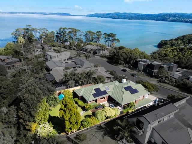 House for sale in Lynfield
