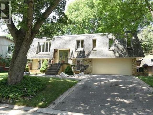 House for sale in Ancaster, Ontario