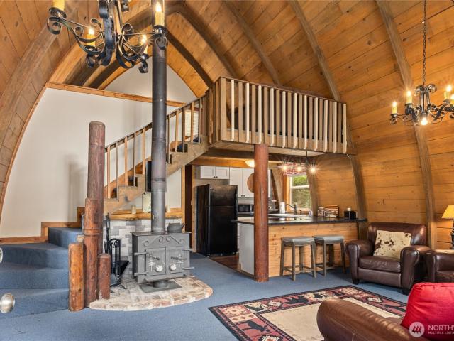 House for sale in Ronald